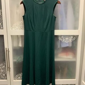 Ann Taylor Hunter Green Cap Sleeve Dress Size 4
